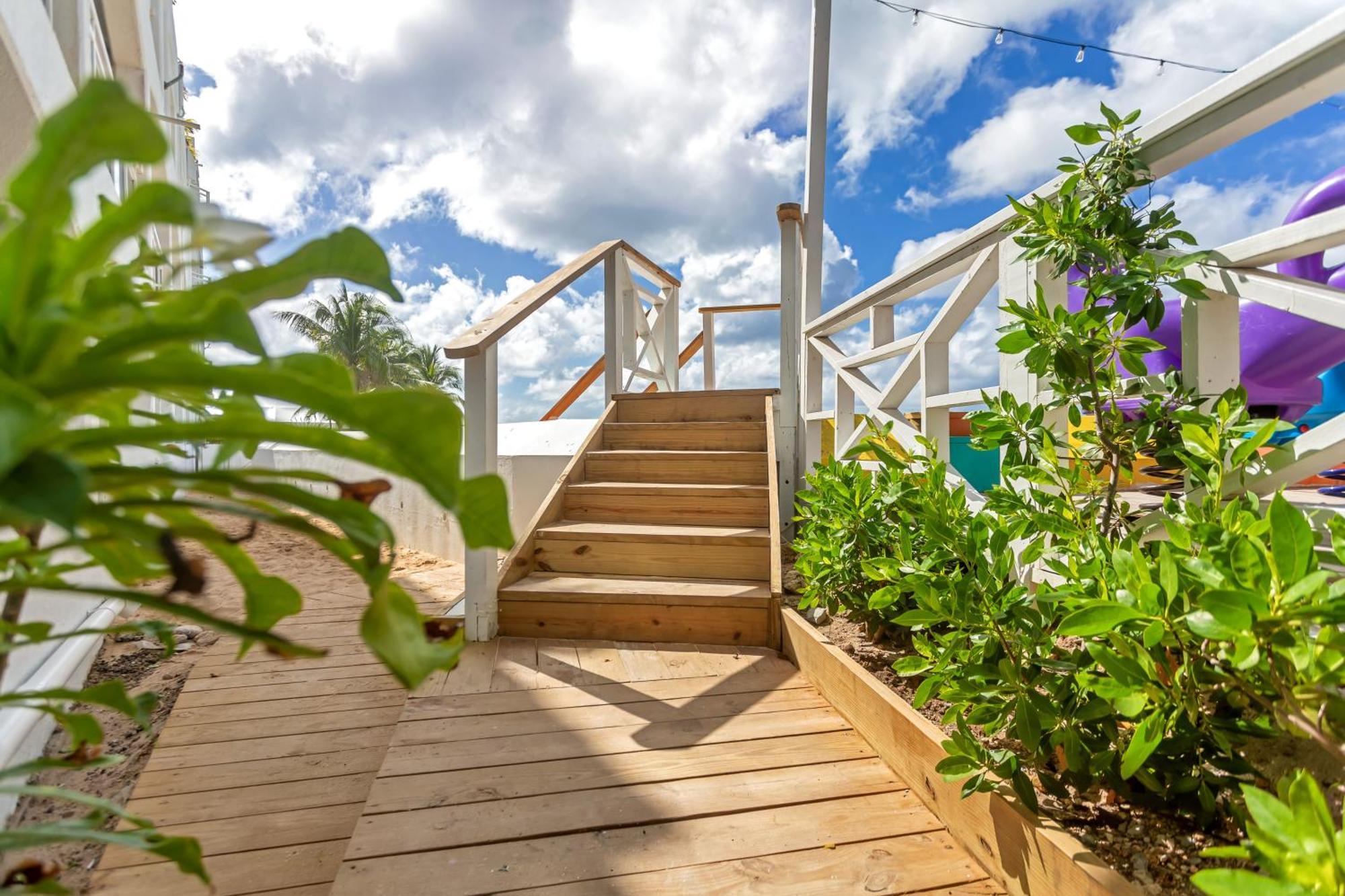 Maho Beach House - Grand Studio - Oceanview Suite Extérieur photo